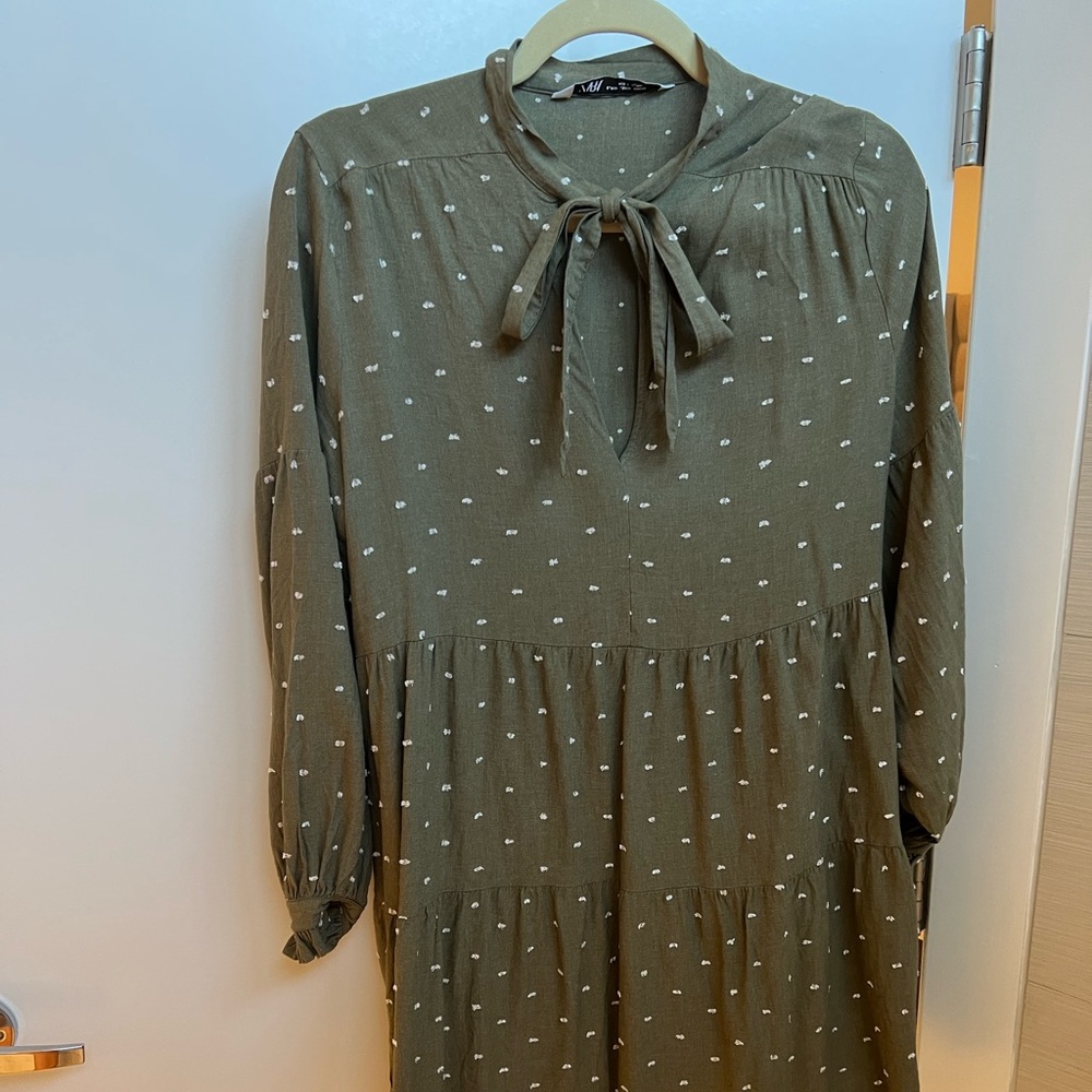 Zara size M dress